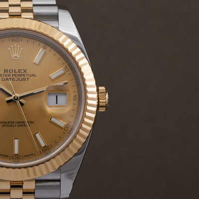 Rolex Datejust 41 mm steel gold case macro